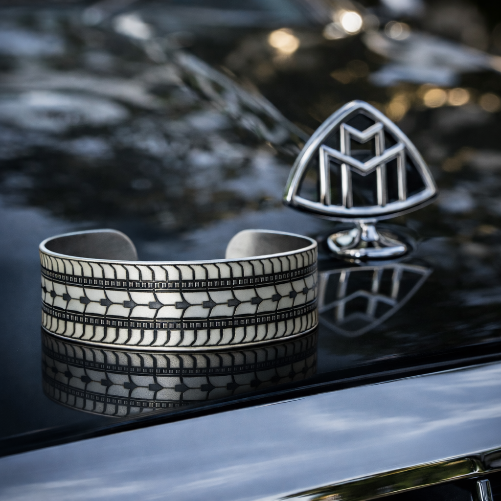 Maybach S600 Tire Tread Cuff