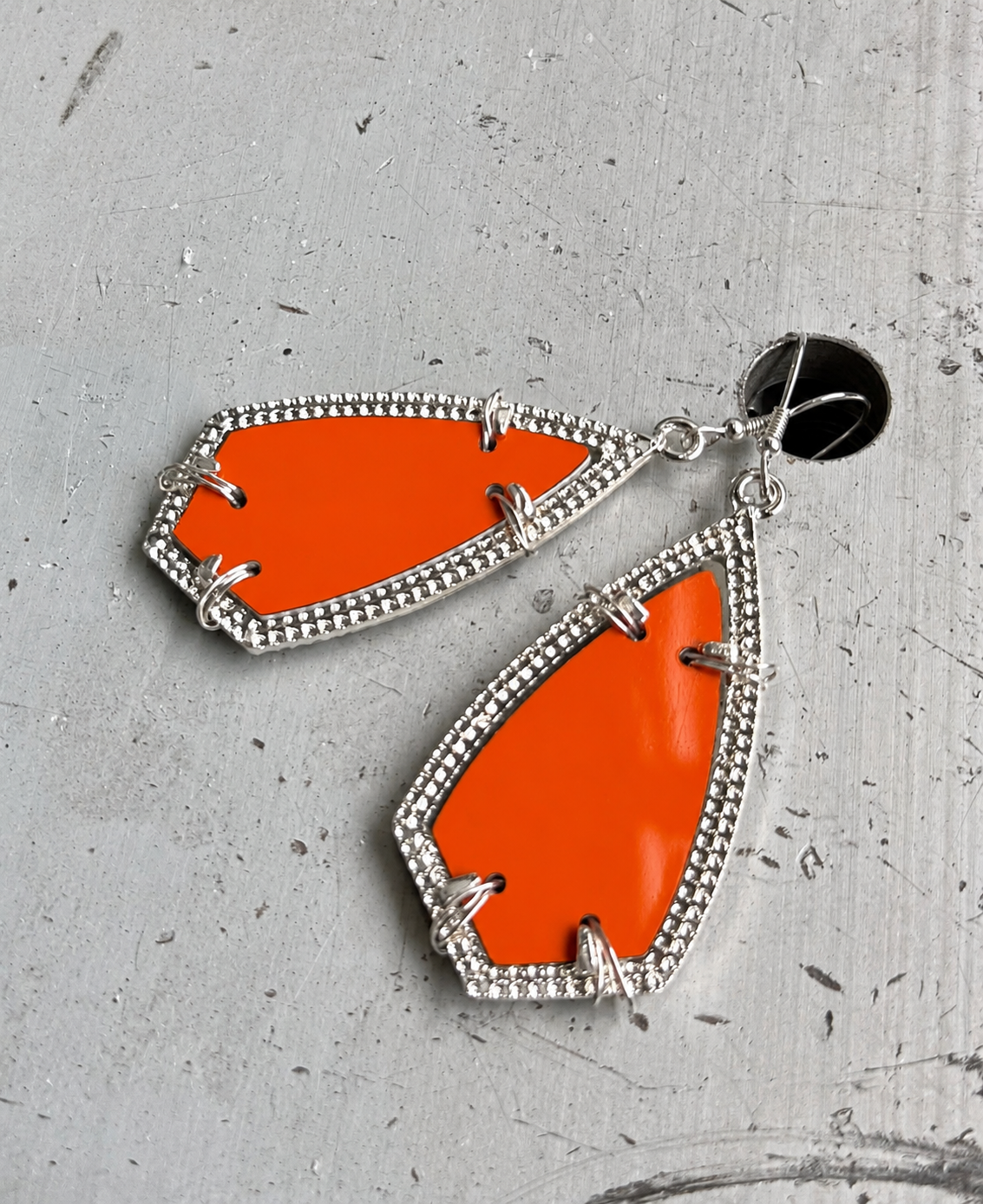 Sebring Orange C8 Kite Earrings