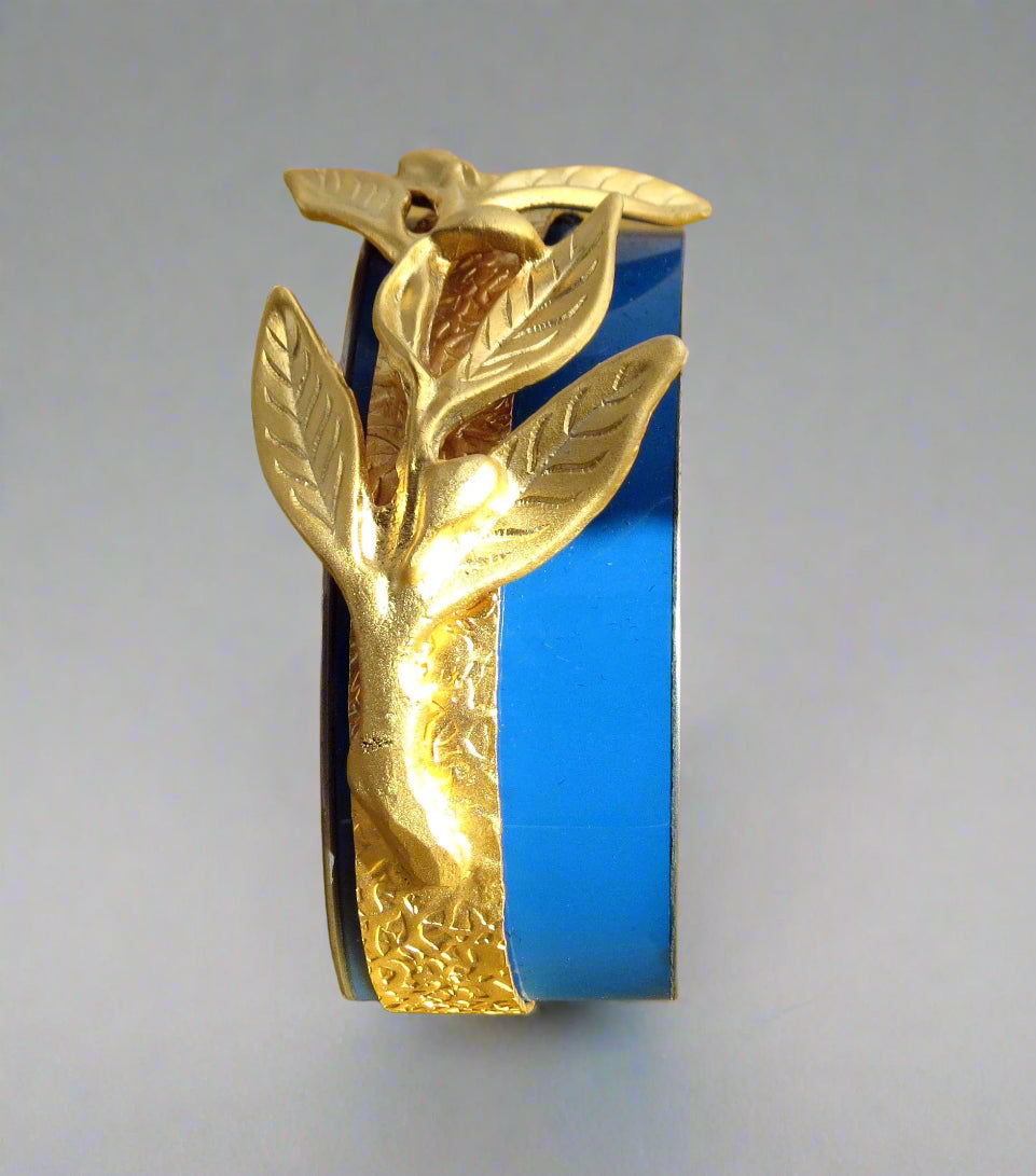 Audi Gold Leaf Cuff