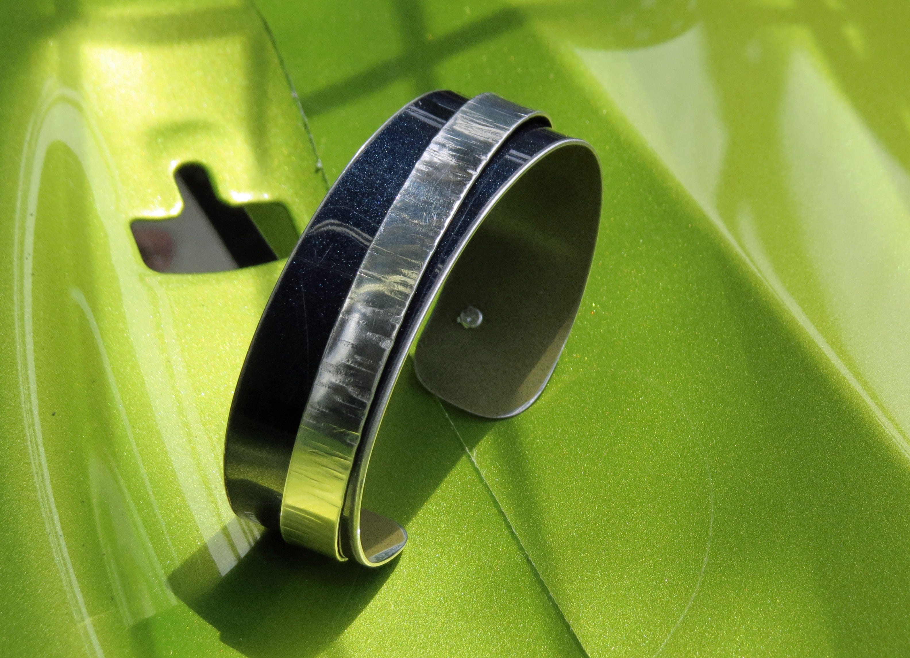 Cadillac Escalade Stripe Cuff