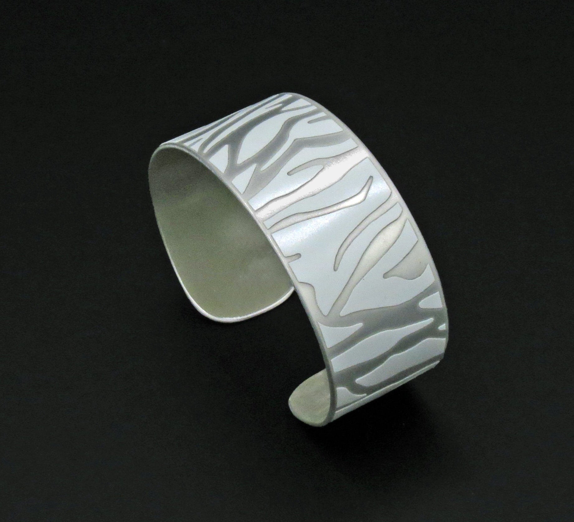 Mercedes SL63 AMG Zebra Cuff