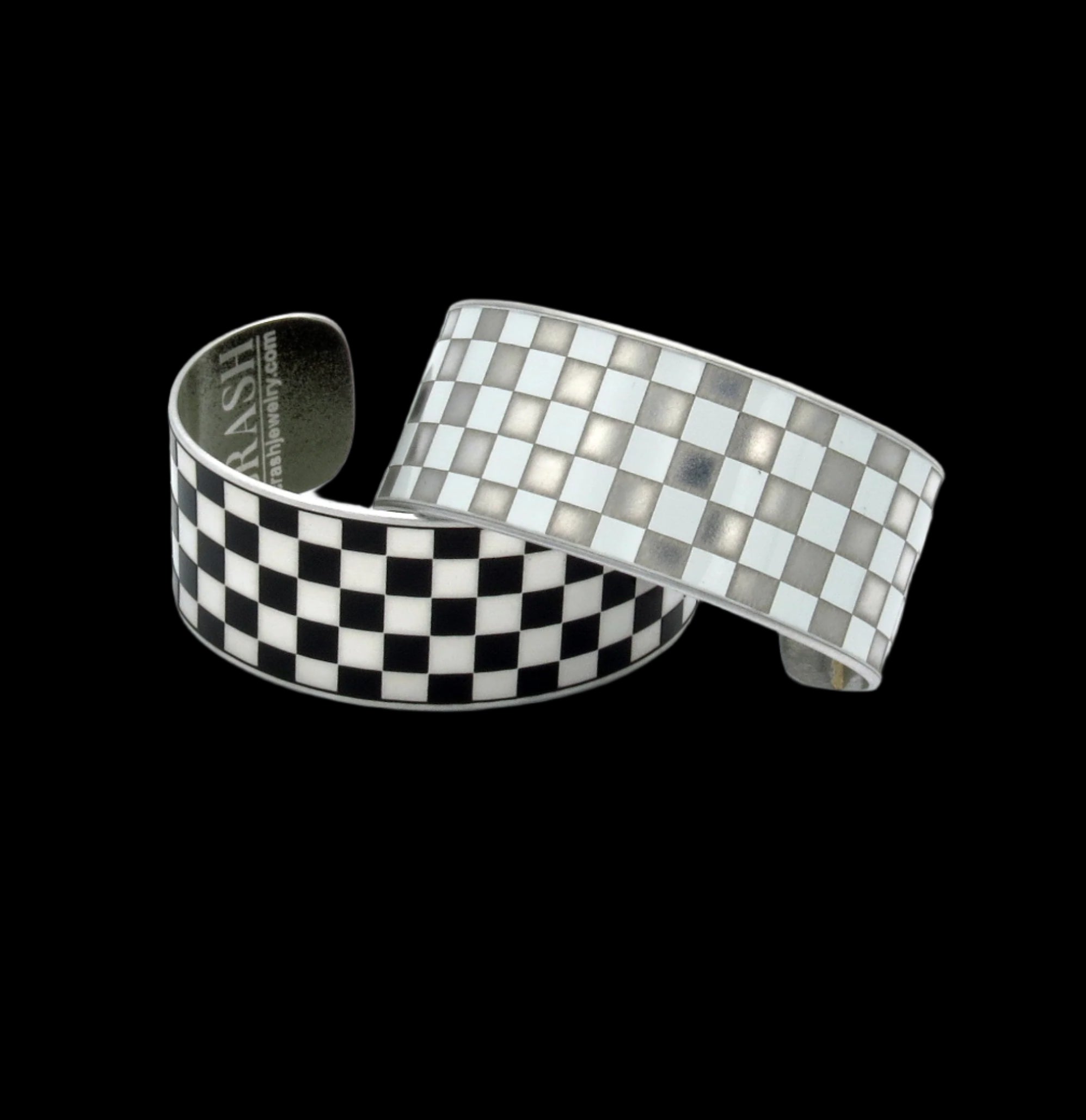 PCA Potomac Macan S White Checkered Flag Cuff