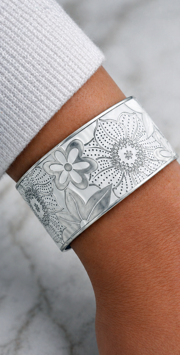 Porsche Flower Cuff