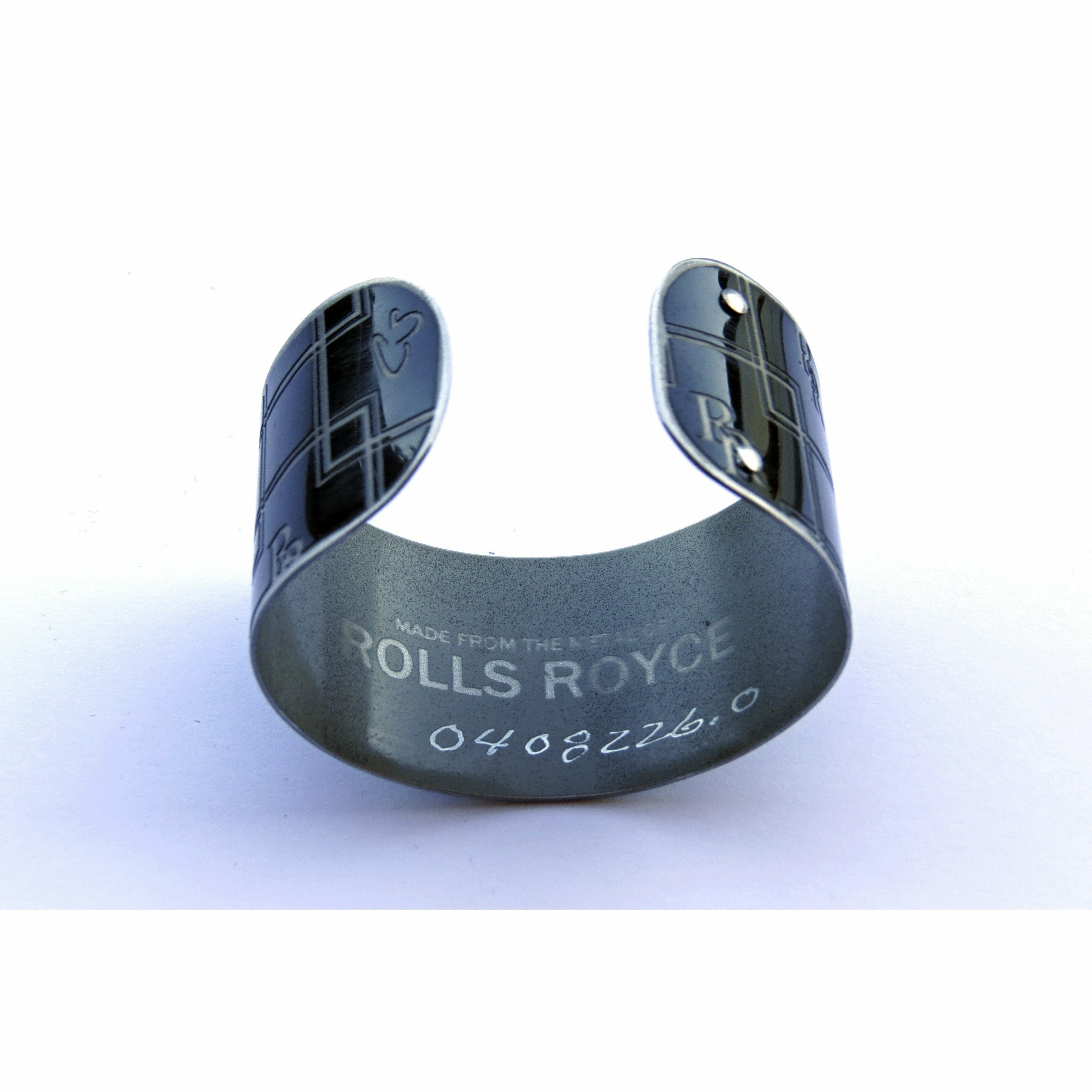 Rolls-Royce Ghost Signature Cuff