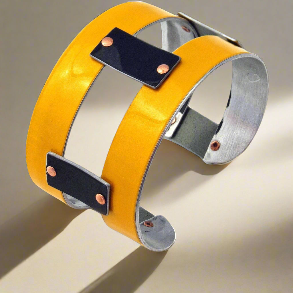 Cuffs - McLaren Retro Cuff