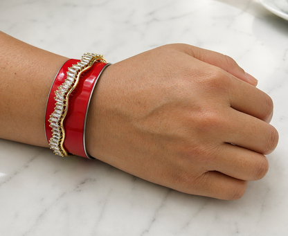 Rosso Mars Wavy Crystal Cuff