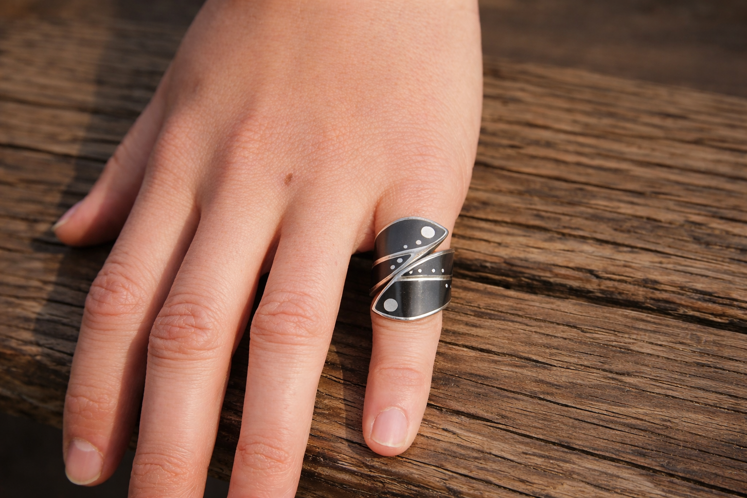 Ferrari F149 Elegant Wrap Ring