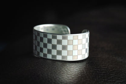 PCA Potomac Macan S White Checkered Flag Cuff