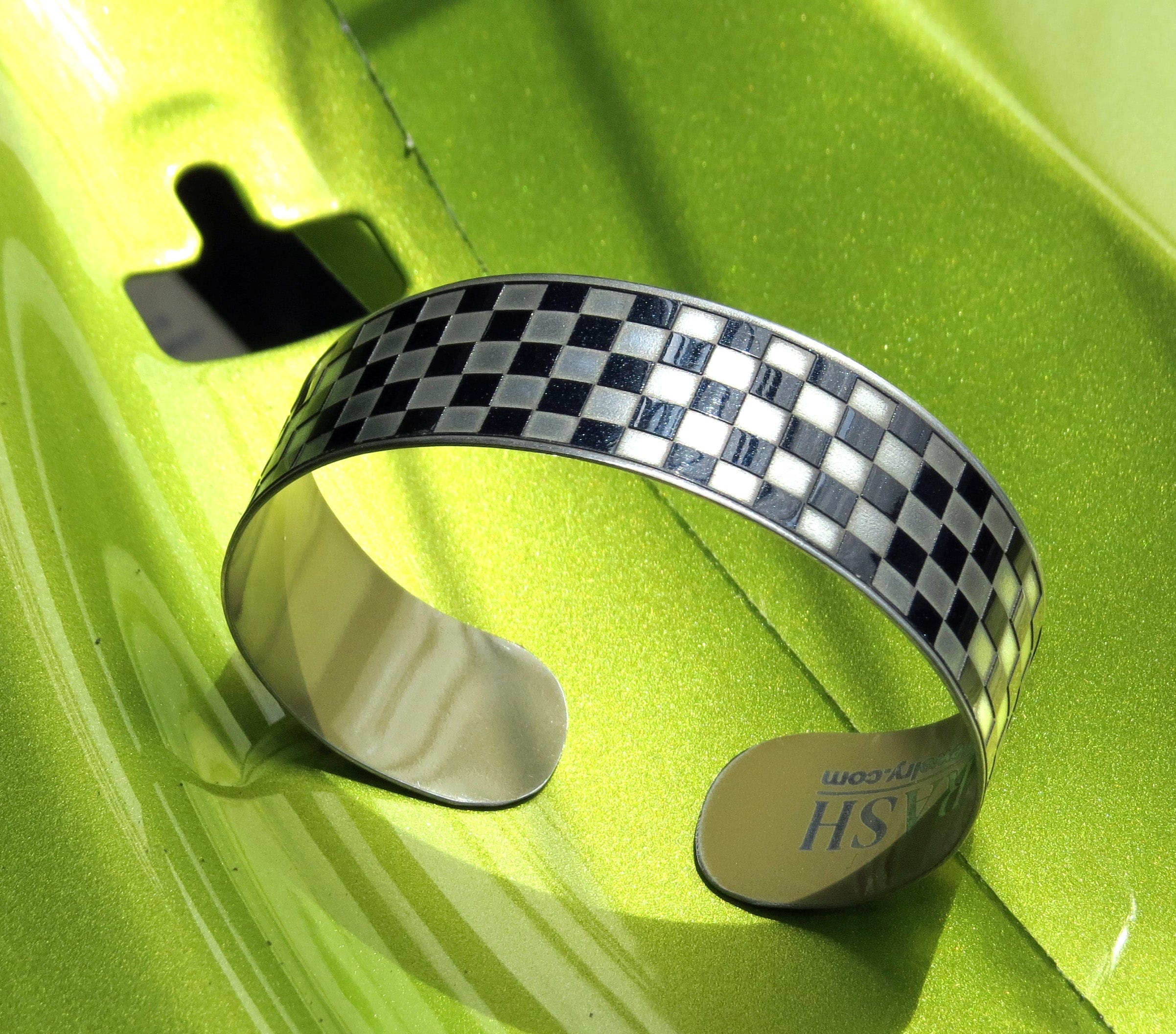 Cadillac Escalade Checkered Flag Cuff