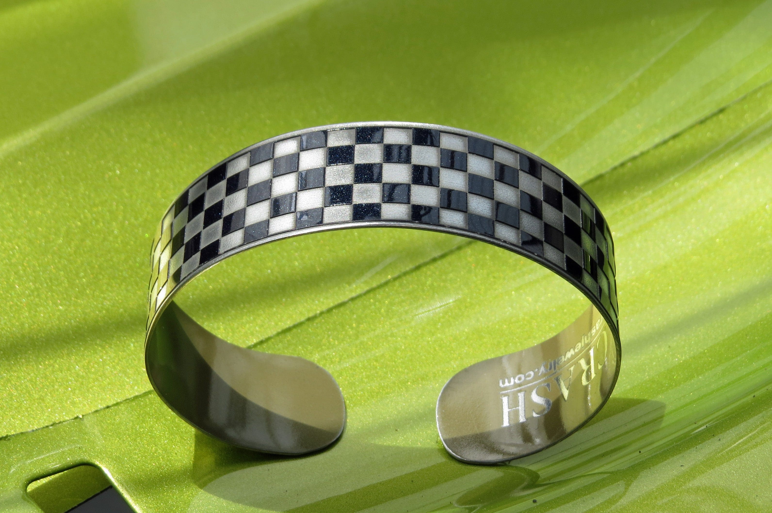 Cadillac Escalade Checkered Flag Cuff
