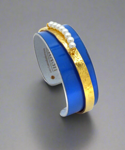Lamborghini Pearl Cuff