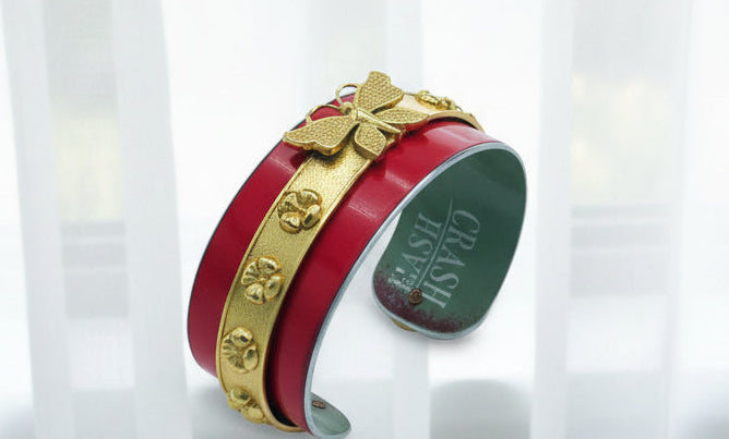 Lamborghini Huracan Gold Butterfly Cuff