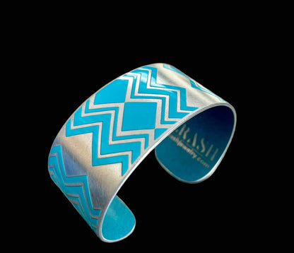 Tokyo Cyan Diamond Cuff