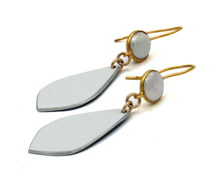 Mercedes-Benz SL63 AMG Pearl Earrings