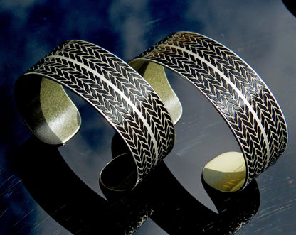 Porsche 911 Racing Tire Cuff