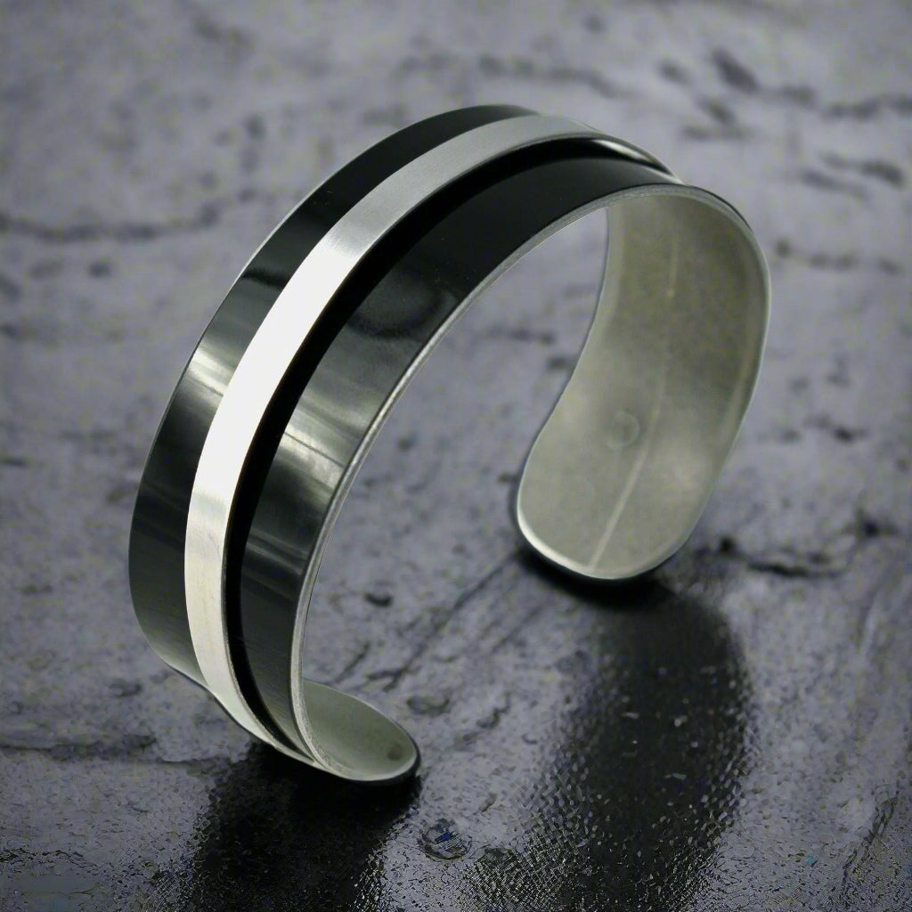 BMW 7 Black and Silver Cuff