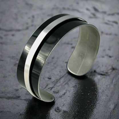 BMW 7 Black and Silver Cuff