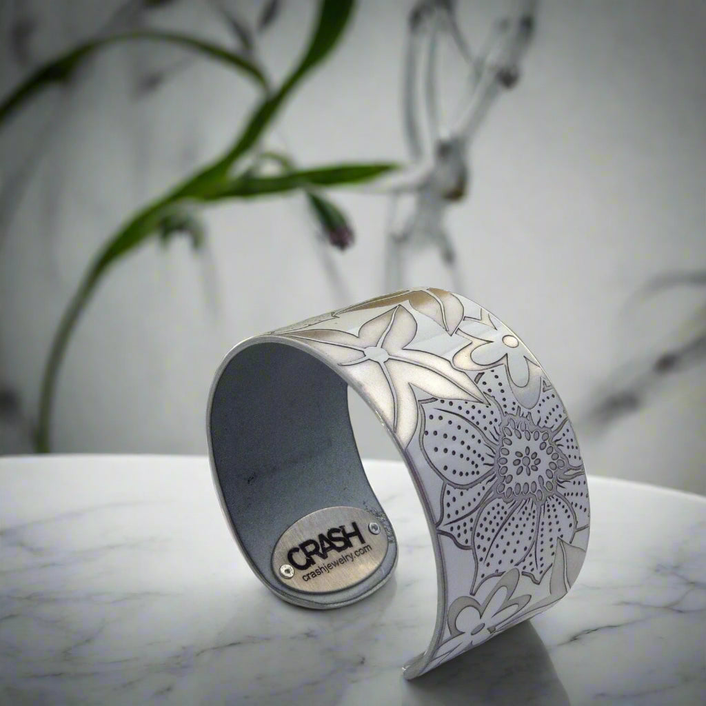 Cuffs - Audi R8 Blossom Cuff