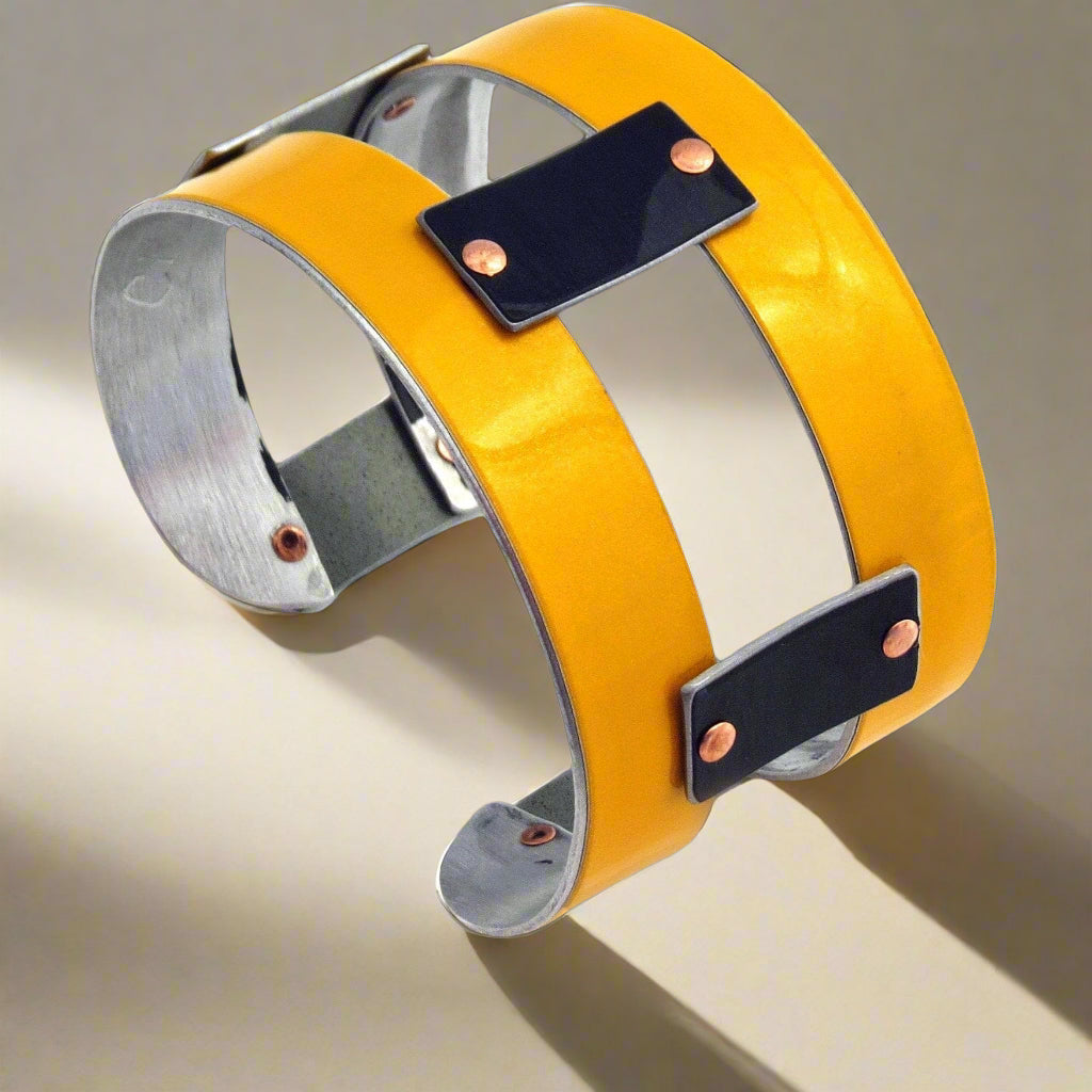 Cuffs - McLaren Retro Cuff