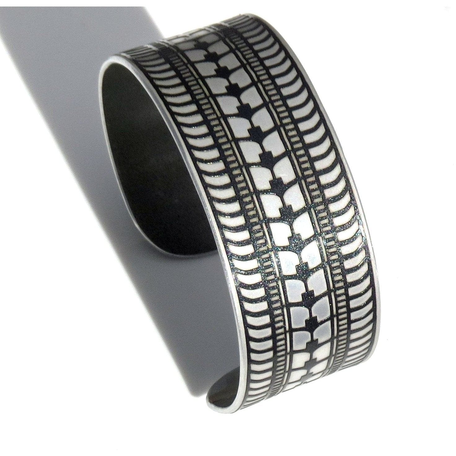 Cuffs - Porsche Panamera Tire Tread Cuff