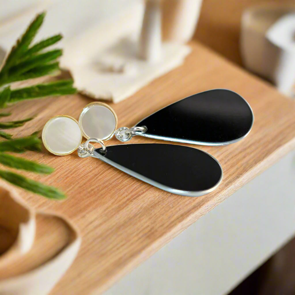 612 Mother of Pearl Earrings