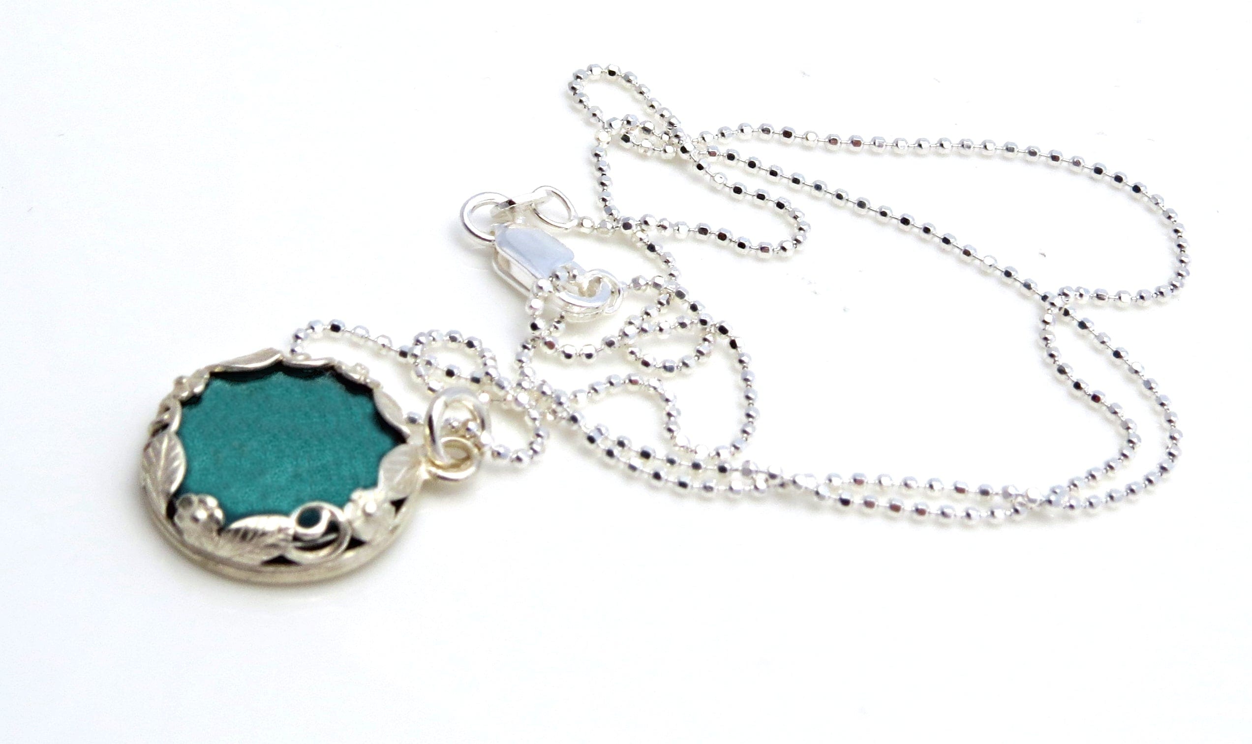 Porsche 993 Carrera Flower Necklace