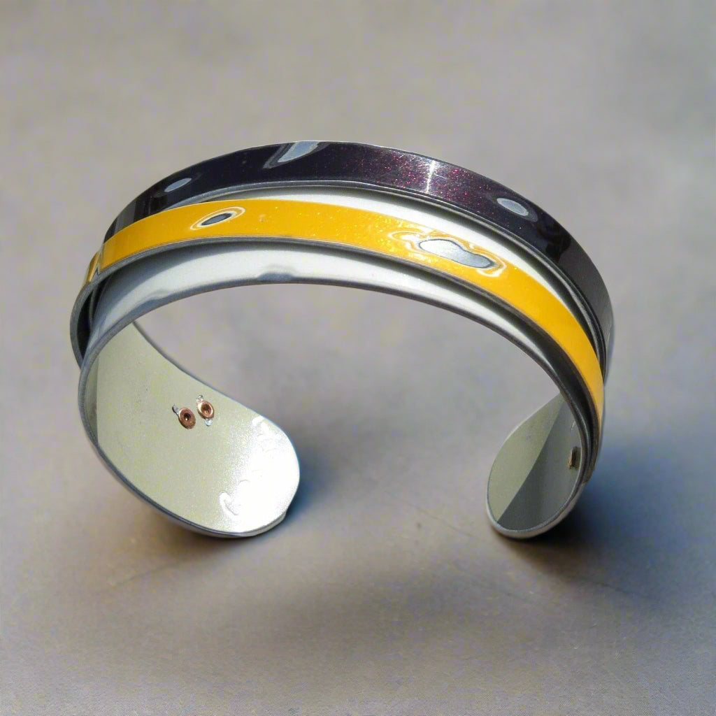 Silk Cut Cuff - Jaguar, McLaren, and Bentley