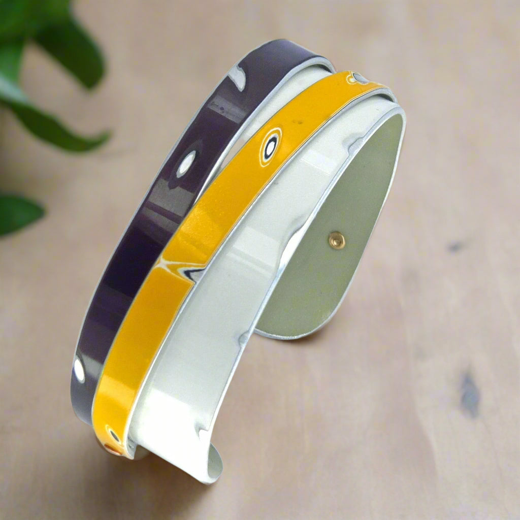 Silk Cut Cuff - Jaguar, McLaren, and Bentley