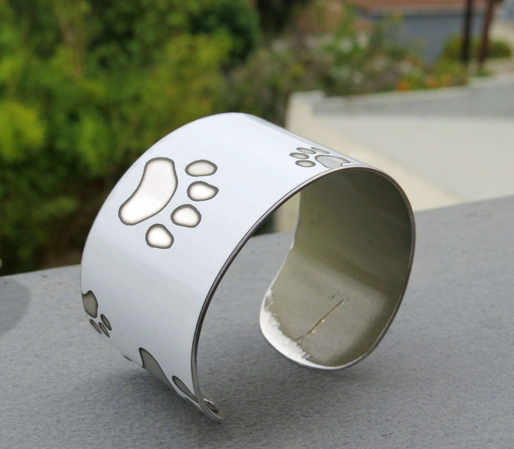 Tesla 'Paws for a Cause' Cuffs